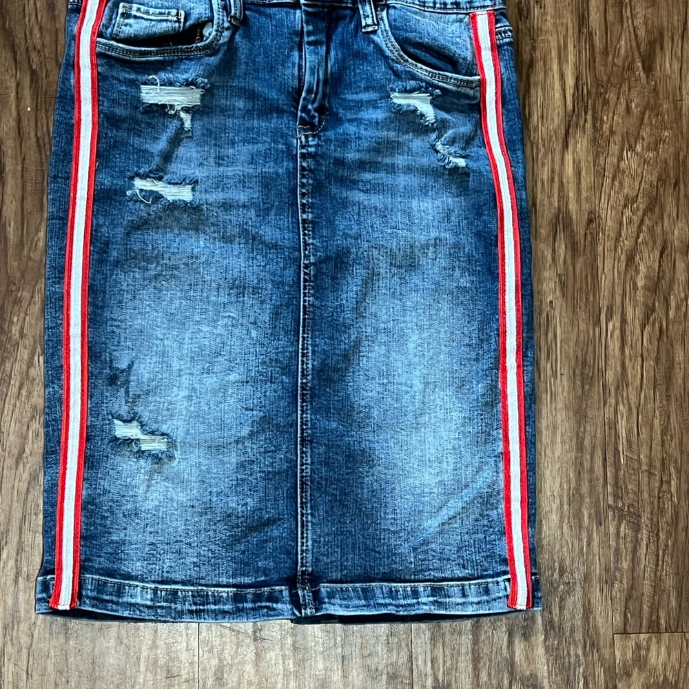 Blank NYC Distressed Denim Skirt with Red Accents